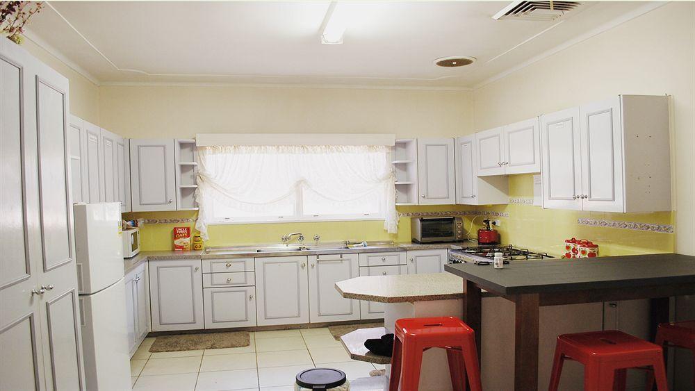North Ryde Guesthouse Sydney Ngoại thất bức ảnh
